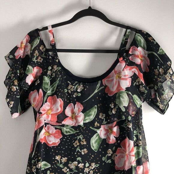 CAbi #5220 Size Small Fairytale Floral Cold Shoulder Blouse Top Shirt Lined‎ - Picture 11 of 16